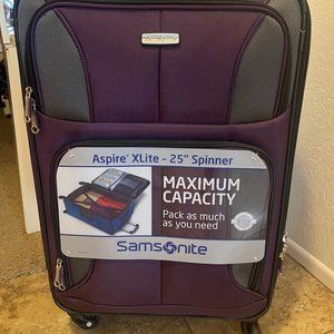 Samsonite Aspire XLite 25" Spinner